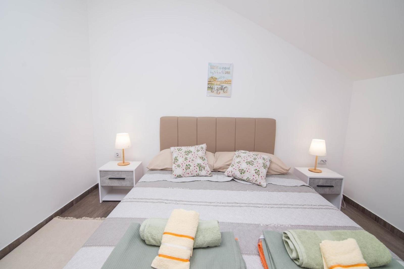 App Bonic Apartment เวลิโลชิน ภายนอก รูปภาพ